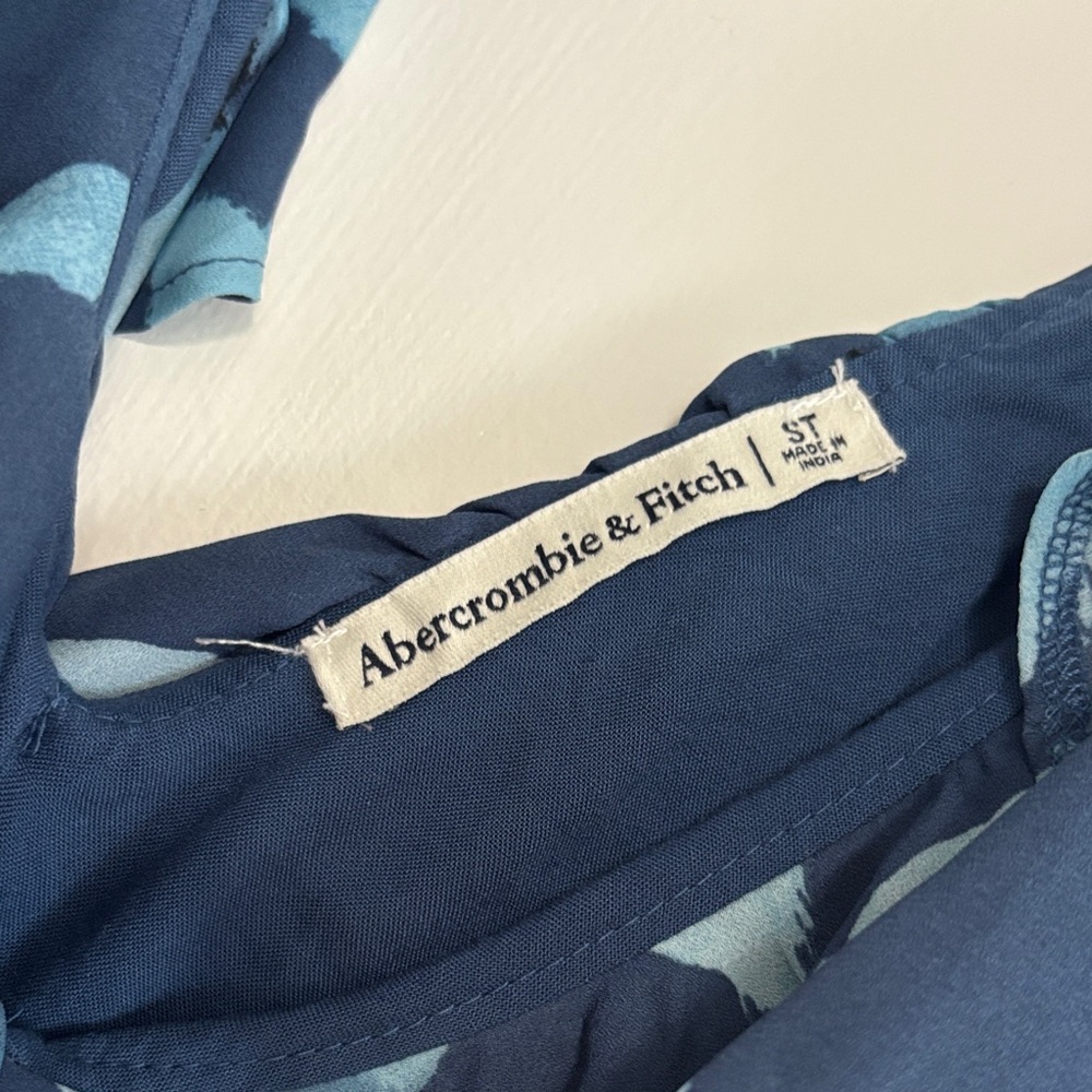 Abercrombie & Fitch Blue Floral Dress - Picture 2 of 9